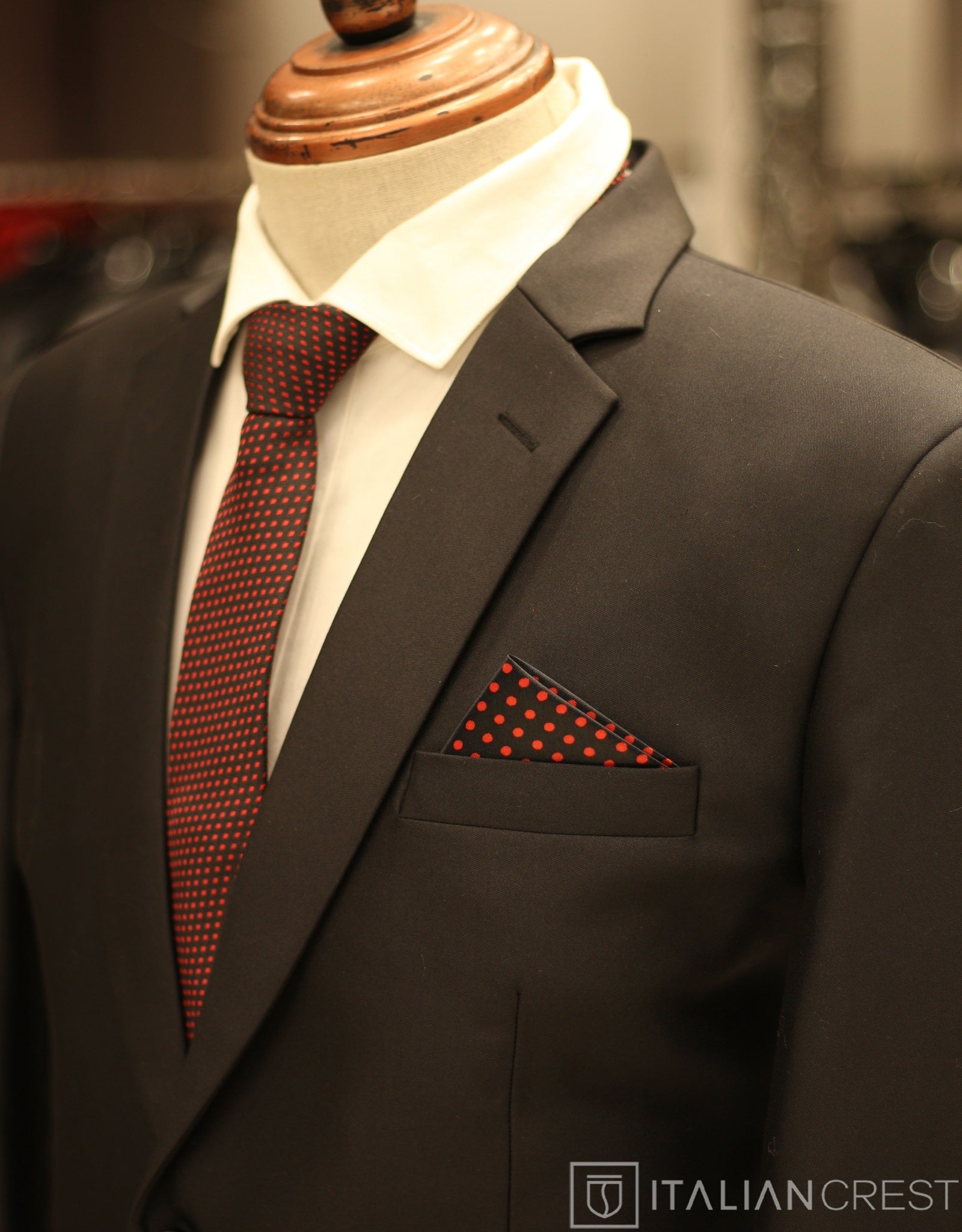 IC10359-S B Suits