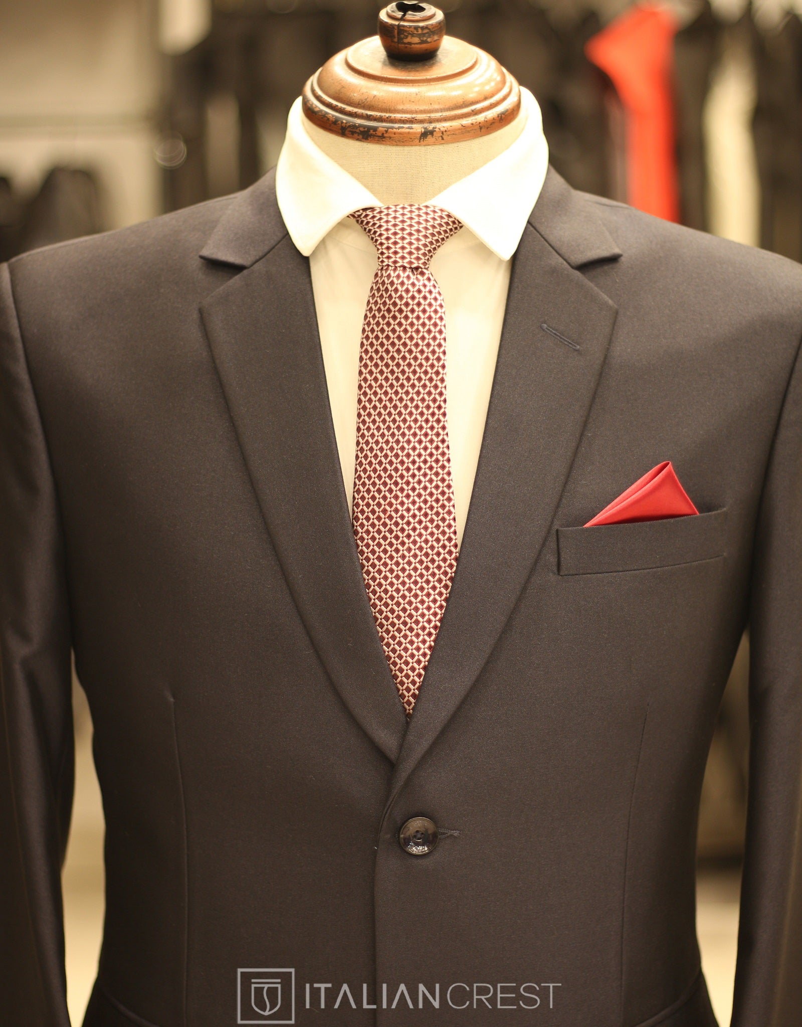 IC10370-S B Suits