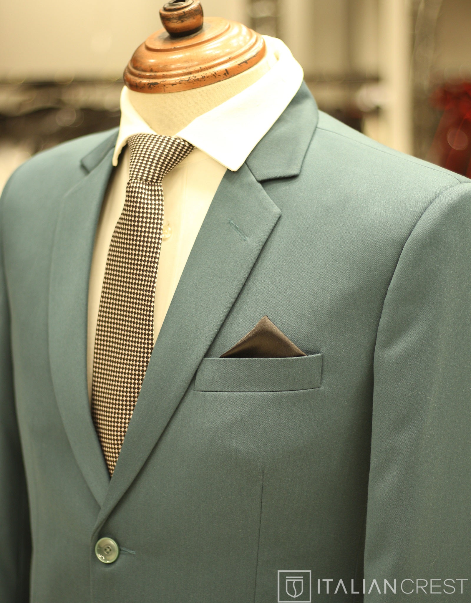 IC10392-S B Suits