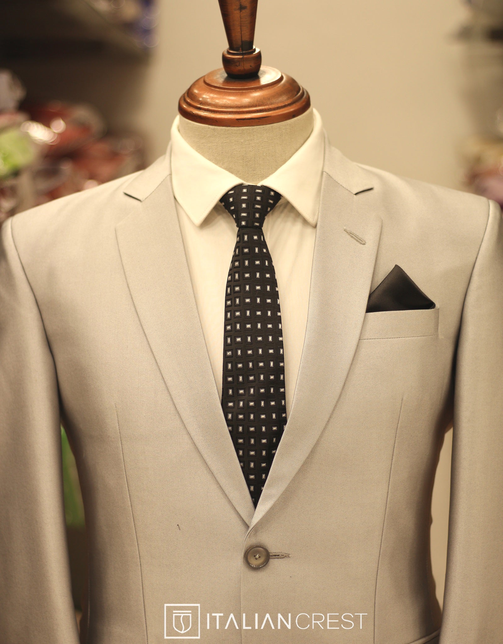 IC11406-S B Suits