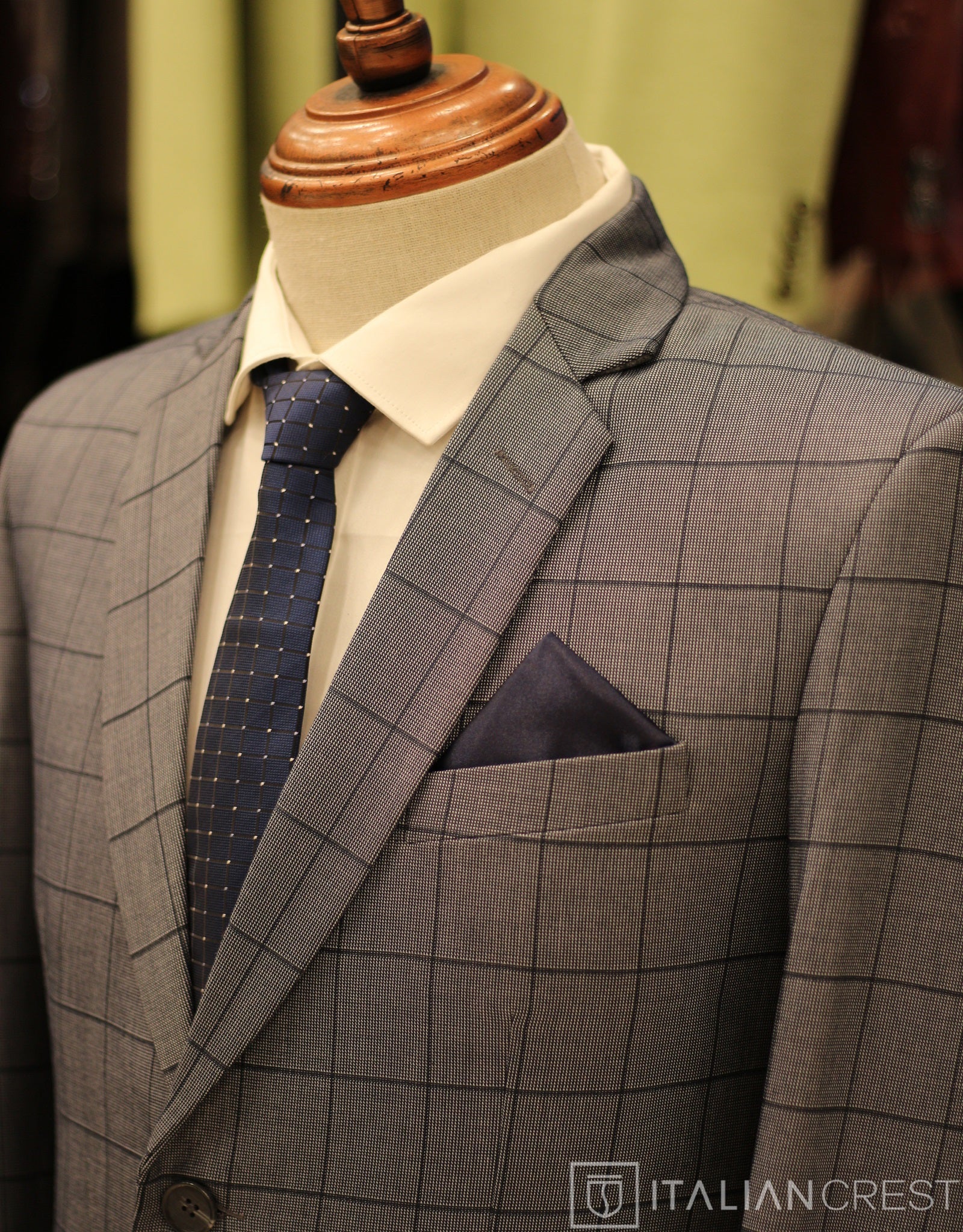 IC11713-S B Suits